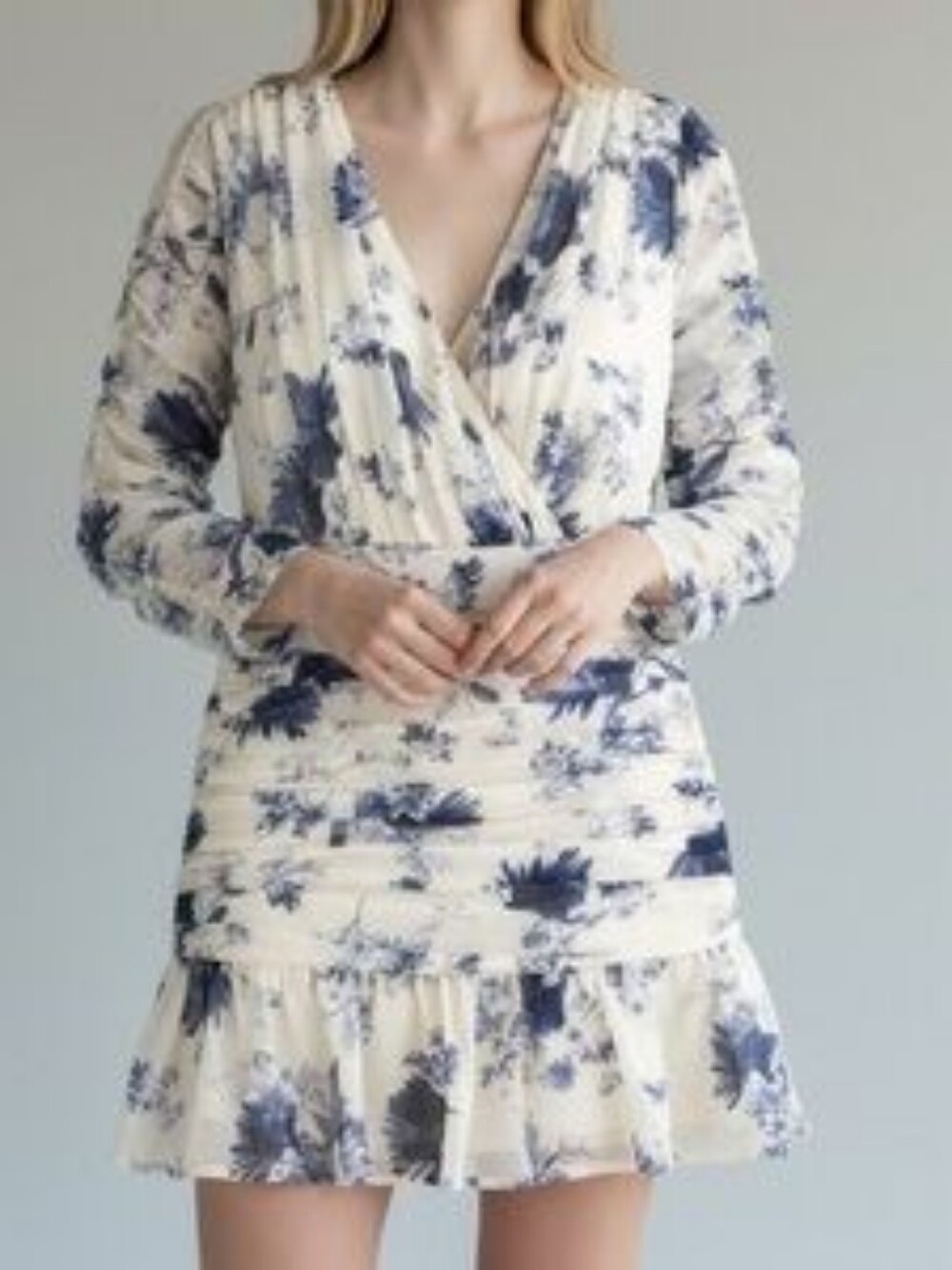 NWT Abercrombie & Fitch Cream Mini Dress Navy Floral Ruched Ruffled Sz Medium